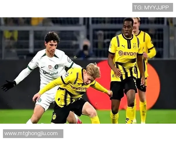 狂欢之夜！皇马逆转10人曼联，晋级欧冠16强震惊全球球迷